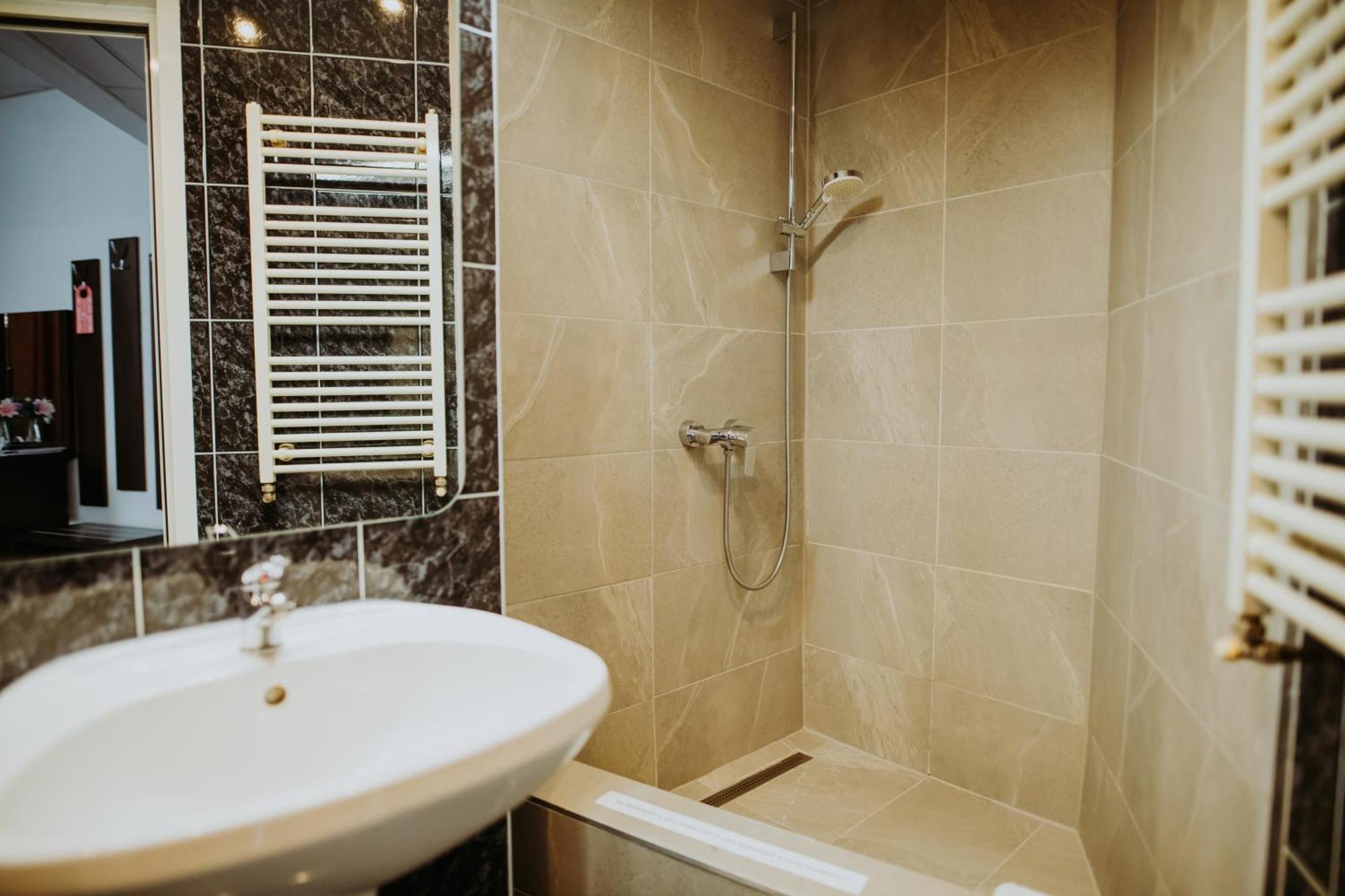 Hotel Select Nagyszeben Kültér fotó